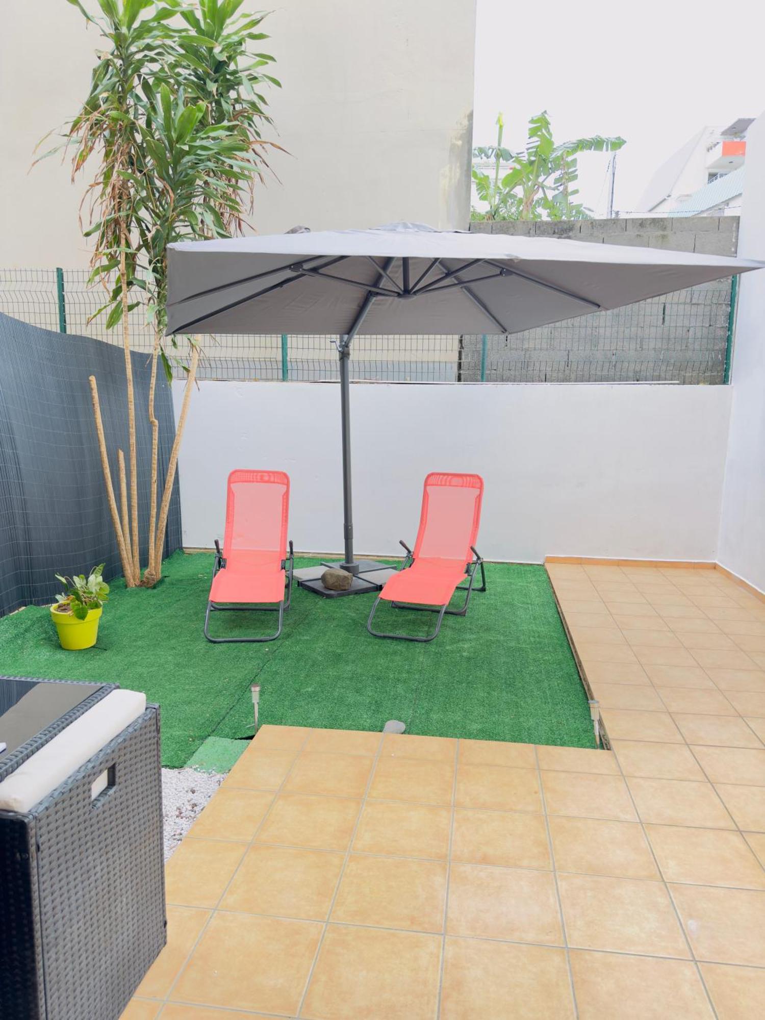 Apartamento Le Petit Oasis Saint-Denis Exterior foto